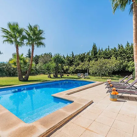 Manyani Villa *