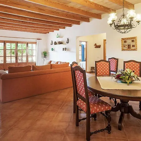 Manyani Villa *