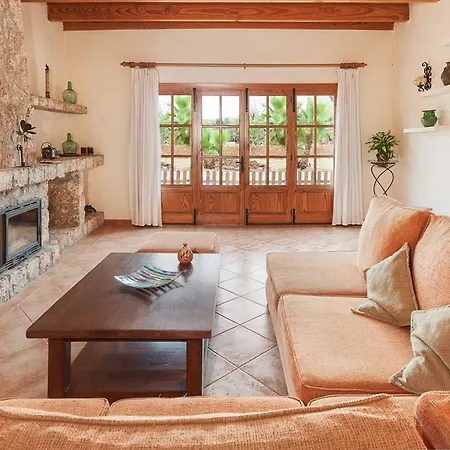 Manyani Villa *