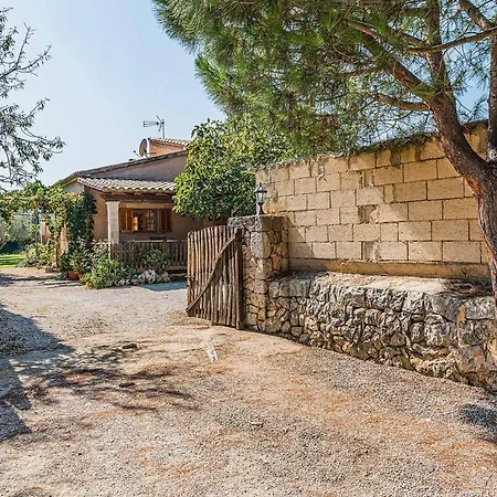 Manyani Villa *
