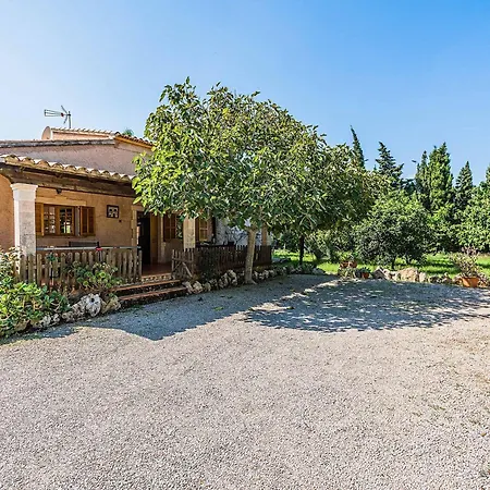Manyani Villa